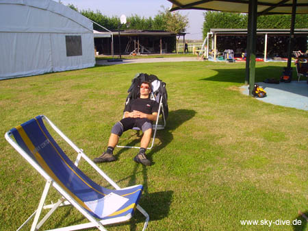 07-packing-area-01