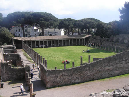 Amphitheater-Pompeji-05